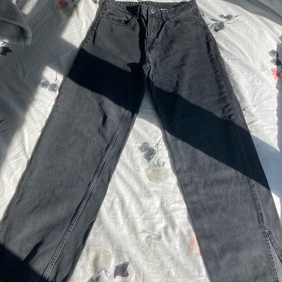 H&M Black Straight Jeans With Slit - Picture 2 of 13